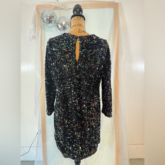 Party sequence dress - Picture 4 of 6